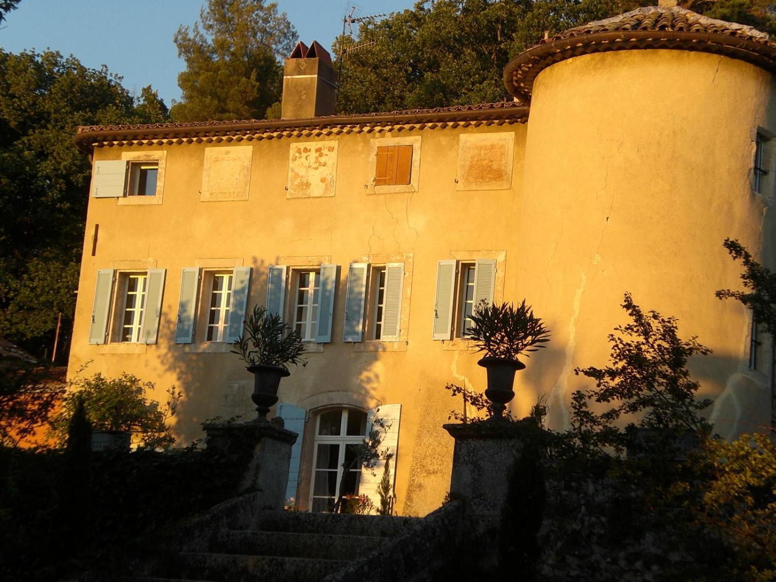 Château de Peyrolles Apt Exterior foto